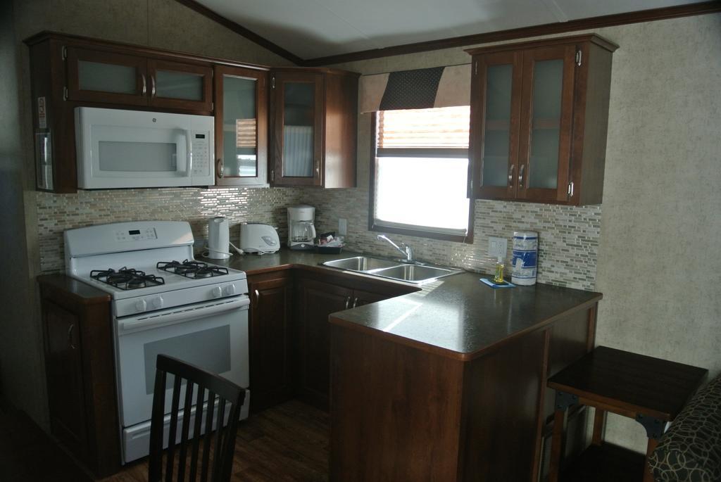 Sherkston Shores Beach Resort Port Colborne Zimmer foto